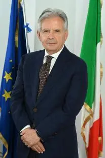 https://images.class.atexcloud.io/view/acePublic/alias/contentid/0939f87a-f580-437a-80d1-7f53c50765a2/0/pepe-jpg.webp
