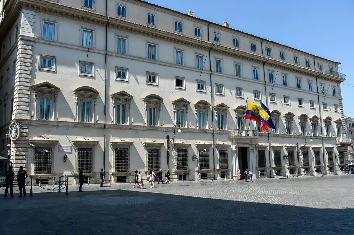 https://images.class.atexcloud.io/view/acePublic/alias/contentid/17bb7c32-930c-4c8e-b914-74a915014165/0/la-presidente-del-consiglio-meloni-incontra-il-presidente-della-repubblica-dell-ecuador-noboa-azin.webp