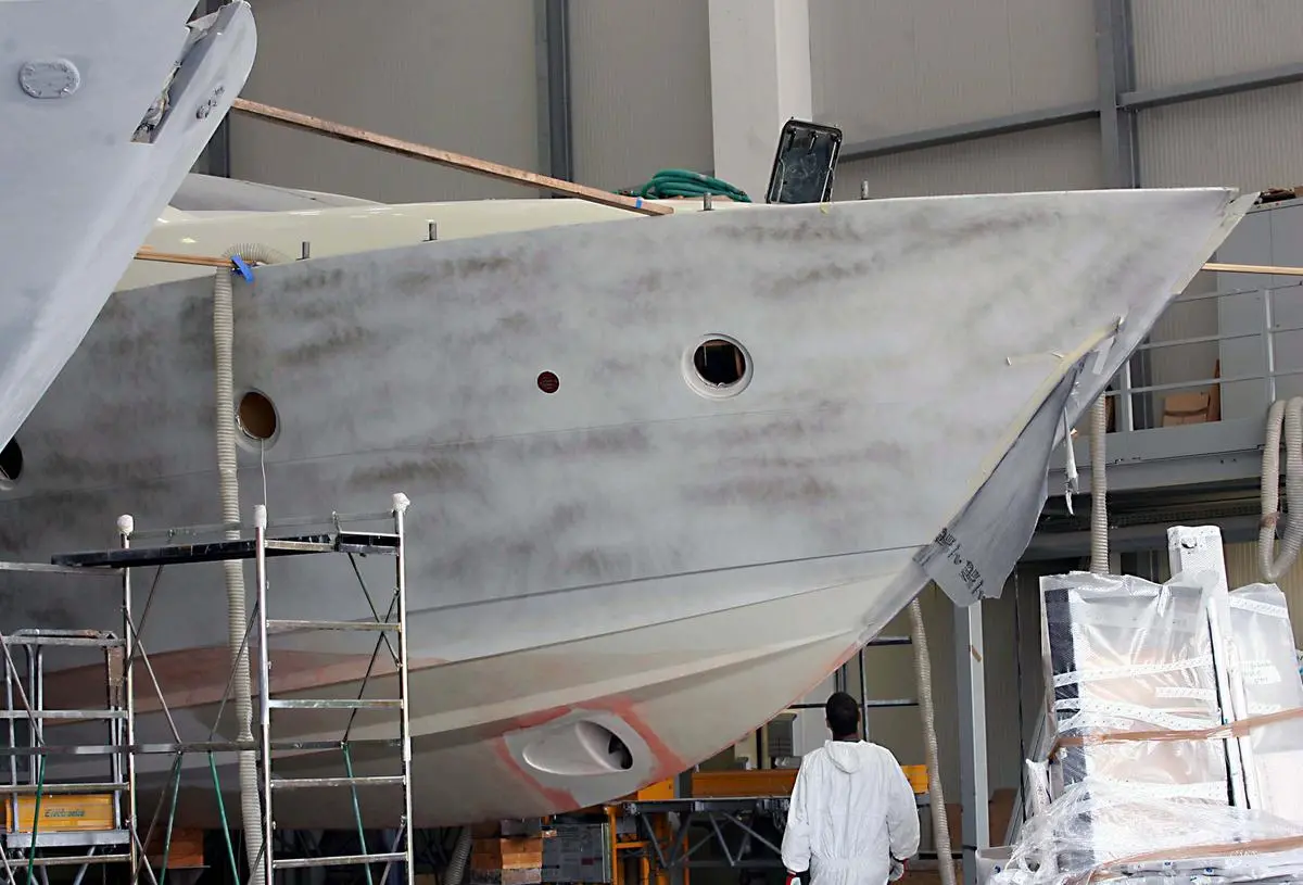 https://images.class.atexcloud.io/view/acePublic/alias/contentid/199fc7b5-6fe1-4cfb-bb30-98d10e421985/0/cantieri-navali-riva-gruppo-ferretti.webp