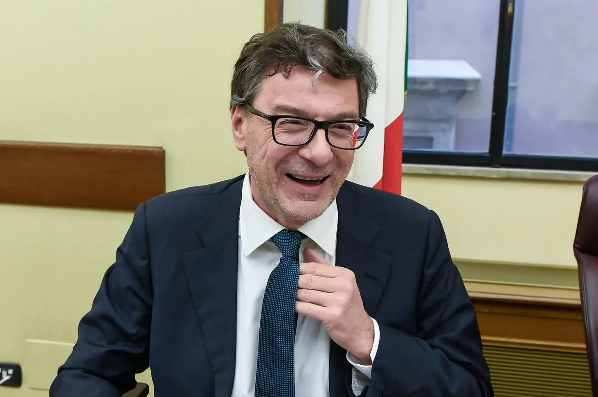 https://images.class.atexcloud.io/view/acePublic/alias/contentid/1fj0d6xo3uy32tnjqvi/0/giancarlo-giorgetti-ministro-economia.webp