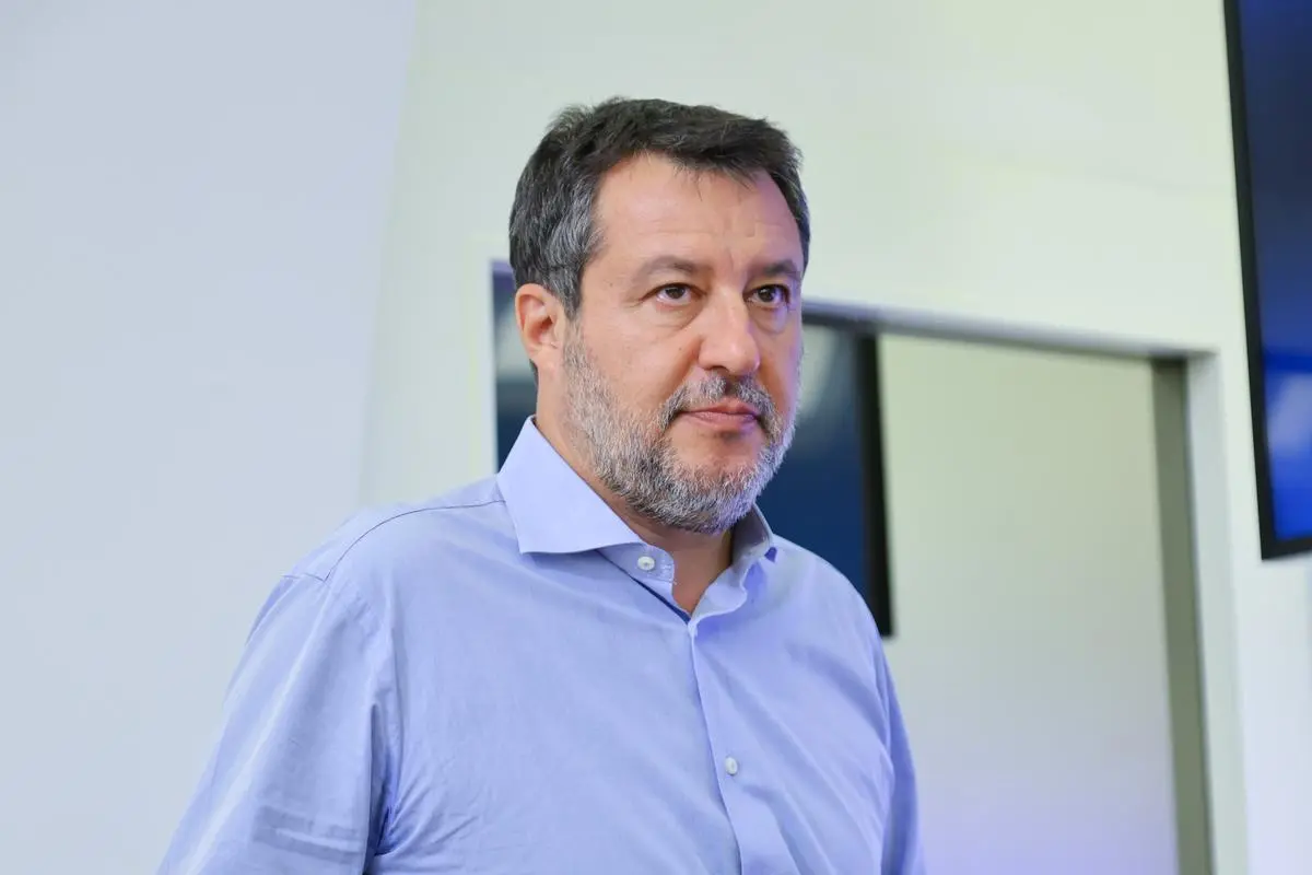 https://images.class.atexcloud.io/view/acePublic/alias/contentid/267c7468-37e6-4597-9e48-506ff39bfe94/0/presentazione-dello-stato-di-avanzamento-dell-iter-amministrativo-del-nuovo-stadio-della-a-s-roma.webp