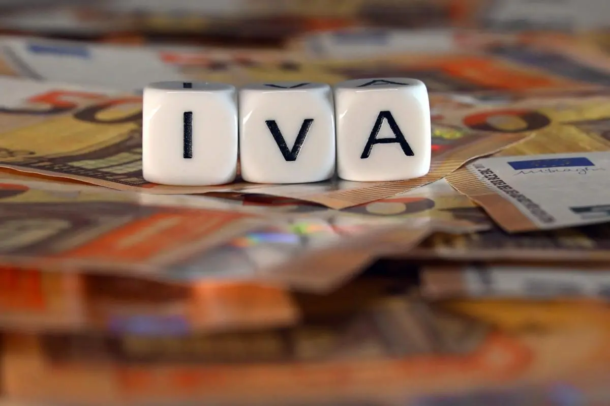 https://images.class.atexcloud.io/view/acePublic/alias/contentid/59e43fd9-6ebd-4ade-ba52-2f0661cebd05/0/soldi-abbreviazioni.webp