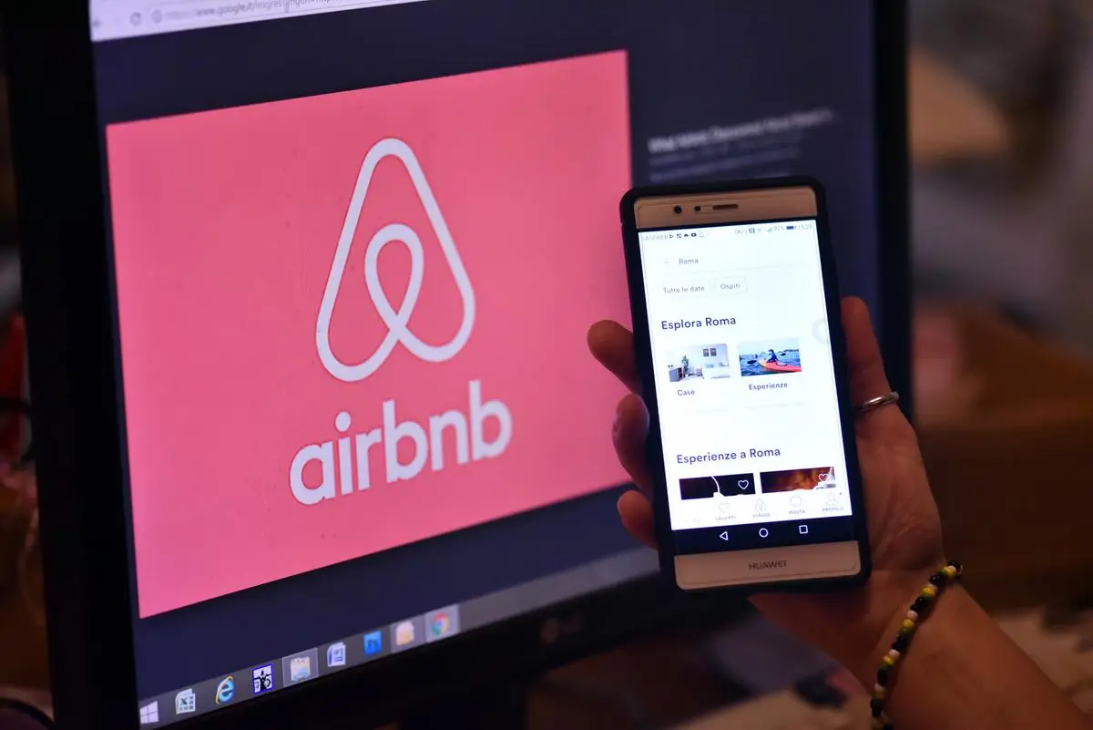 https://images.class.atexcloud.io/view/acePublic/alias/contentid/5e260bf9-138a-4fcc-a260-77ed2a7bff2b/0/airbnb.webp