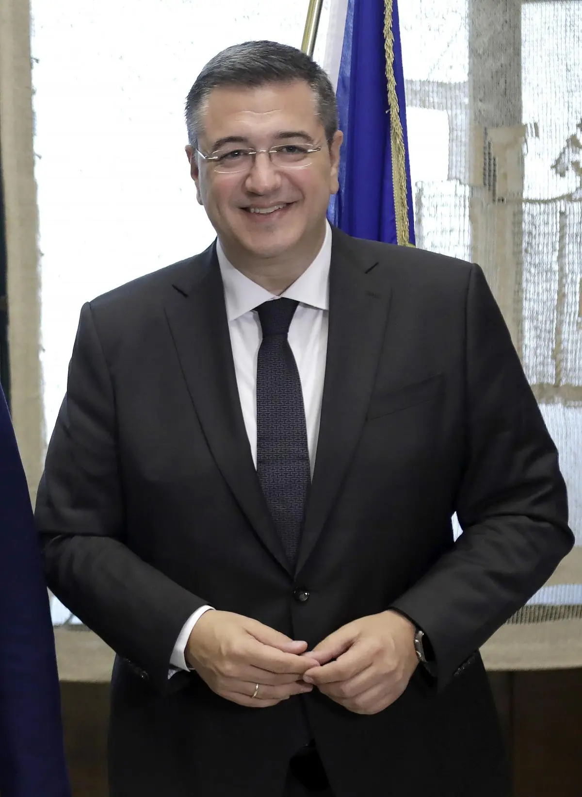 https://images.class.atexcloud.io/view/acePublic/alias/contentid/61917306-f544-41b0-811c-25bed7c4dfab/0/urso-incontra-il-commissario-europeo-tzitzikostas.webp