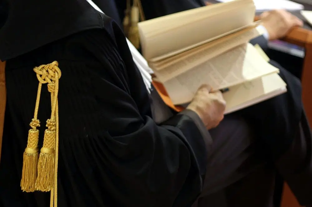 https://images.class.atexcloud.io/view/acePublic/alias/contentid/7962d885-8bbd-4205-99ae-635fbf1243fe/0/inaugurazione-anno-giudiziario.webp