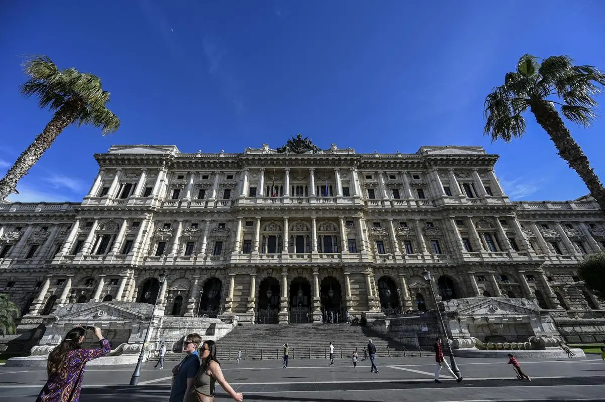 https://images.class.atexcloud.io/view/acePublic/alias/contentid/8e9e41ff-e935-48e8-af4b-efb77f49a981/0/processo-trattativa-stato-mafia-in-corte-di-cassazione.webp