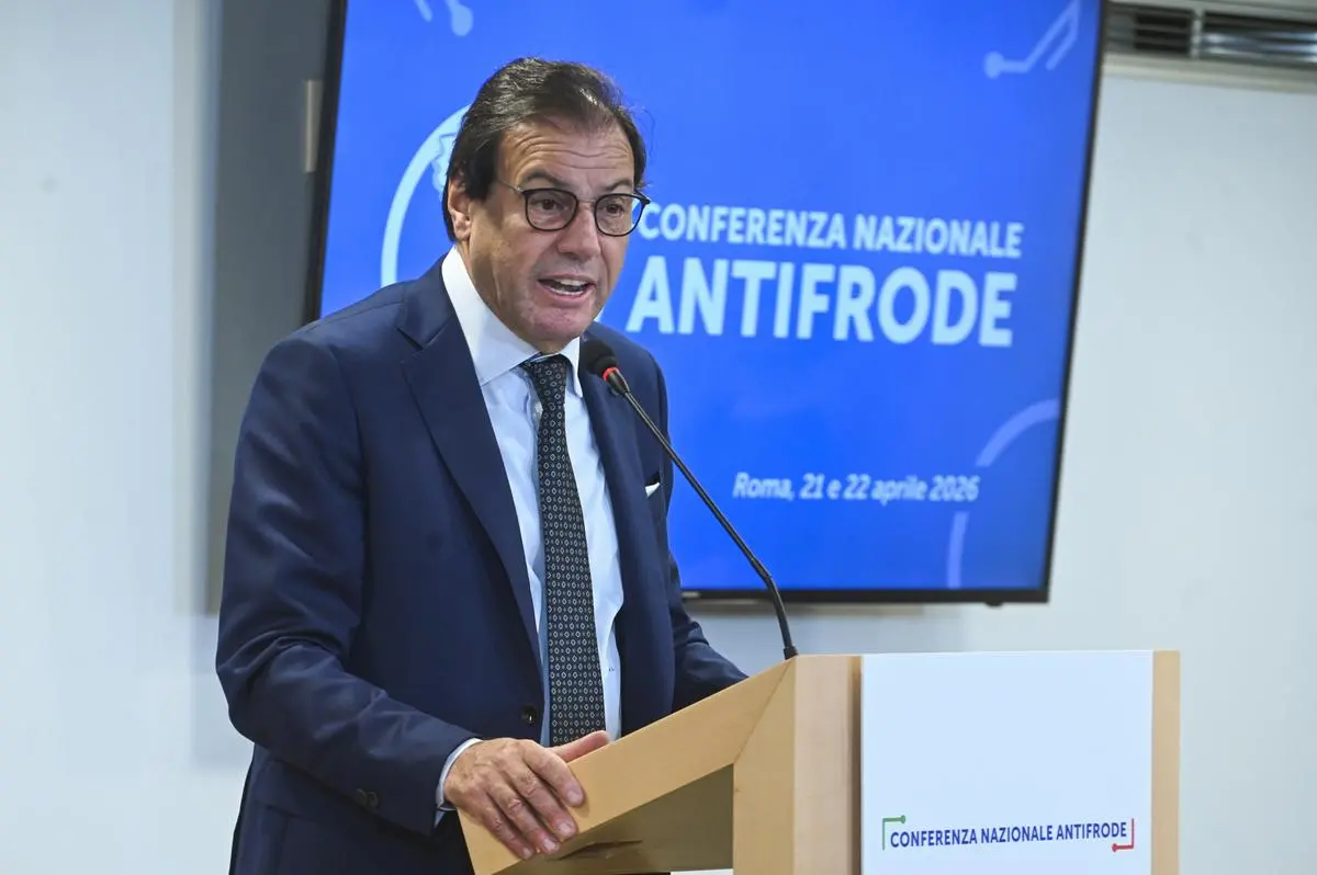 https://images.class.atexcloud.io/view/acePublic/alias/contentid/8f448792-24b1-491b-9407-537e36599332/0/conferenza-nazionale-antifrode.webp