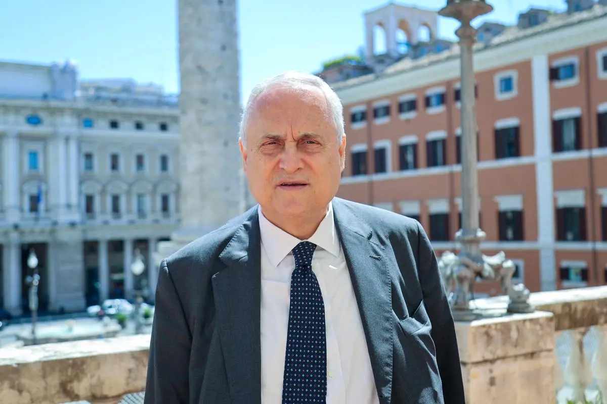 https://images.class.atexcloud.io/view/acePublic/alias/contentid/a61eba3d-64e8-4476-8342-9d63f8c085b7/0/stati-generali-agenzia-delle-dogane-e-monopoli.webp