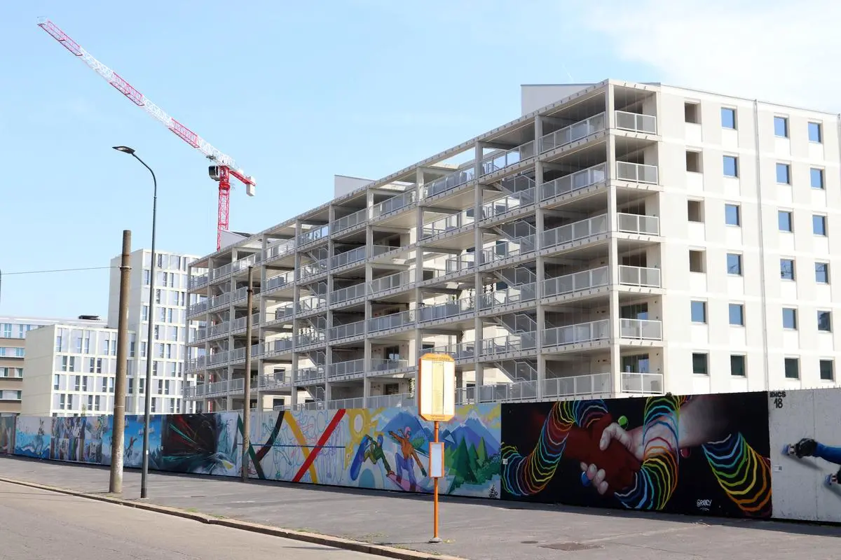 https://images.class.atexcloud.io/view/acePublic/alias/contentid/a6837a75-7553-4815-9a30-988ba1547534/0/inchiesta-urbanistica-milano.webp
