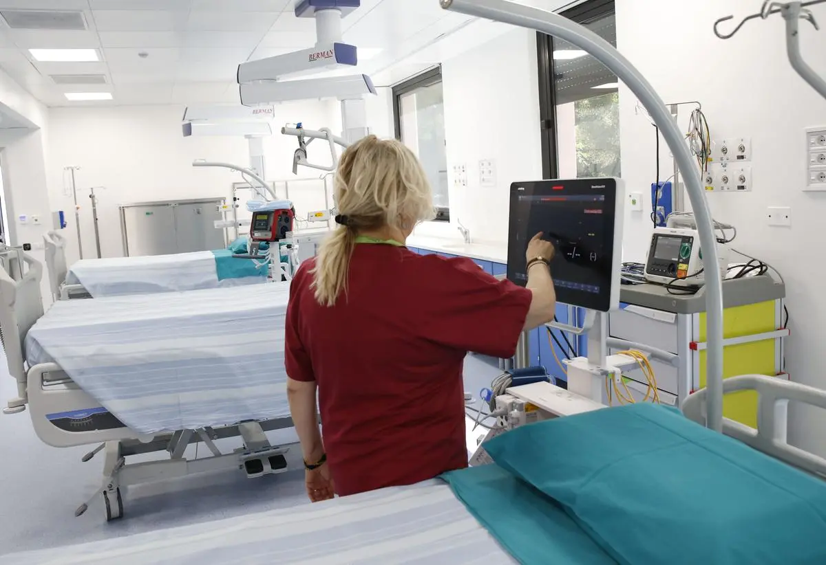 https://images.class.atexcloud.io/view/acePublic/alias/contentid/c38f2ada-9b6d-4701-a08f-cf34e42a86c4/0/ospedale-sacco.webp