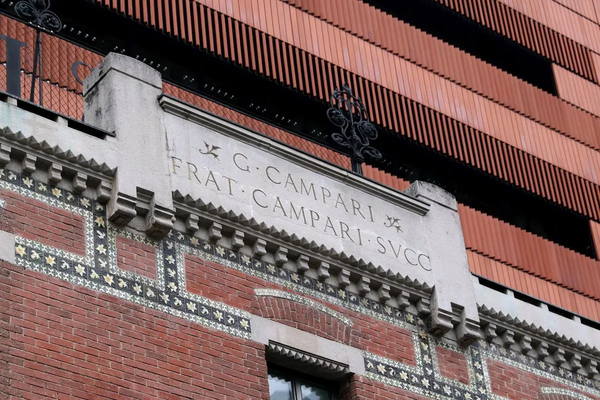 https://images.class.atexcloud.io/view/acePublic/alias/contentid/cb444905-ab77-4460-a021-1c69ca5dc69d/0/galleria-campari.webp