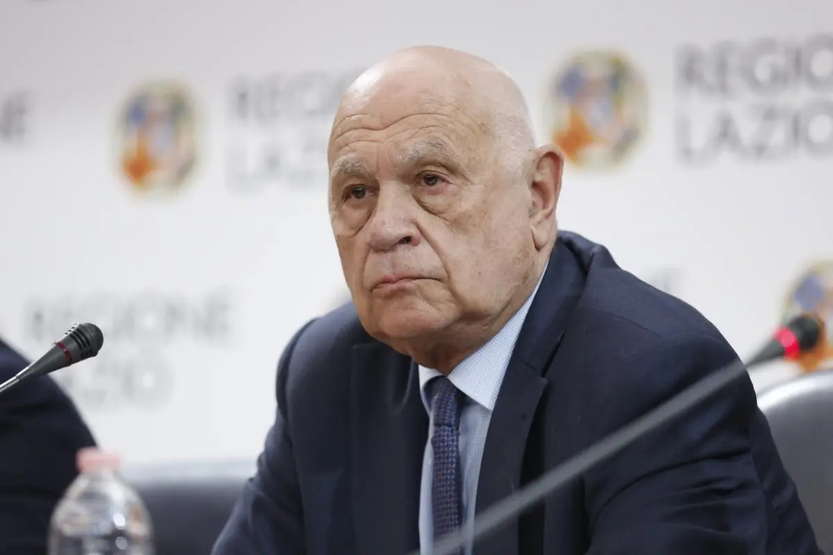 https://images.class.atexcloud.io/view/acePublic/alias/contentid/f3d8d2df-c0c4-4254-9d88-a87ff5f0acc9/0/presentazione-decreto-per-l-ampliamento-della-citta-giudiziaria-di-piazzale-clodio.webp