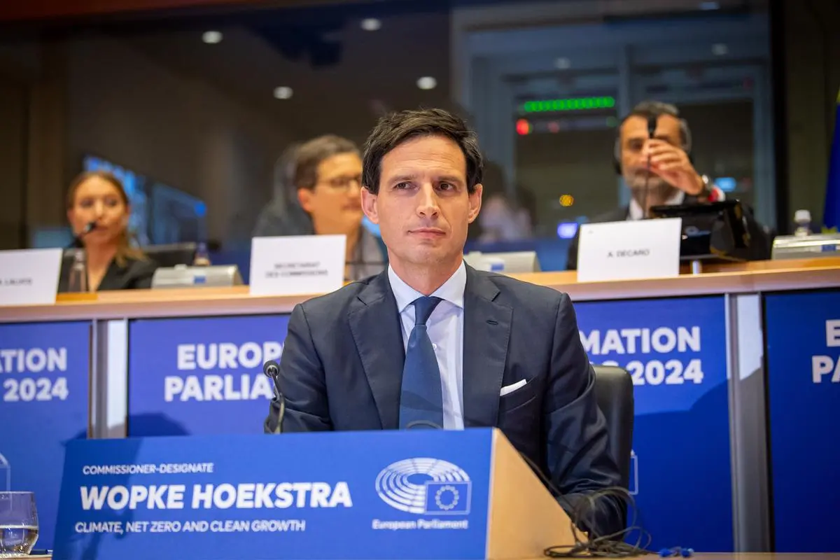 https://images.class.atexcloud.io/view/acePublic/alias/contentid/fe7791bc-2b59-4ef6-9280-369b1c437447/0/audizioni-al-parlamento-europeo-dei-nuovi-commissari.webp